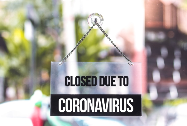 closed-due-to-coronavirus-picjumbo-com
